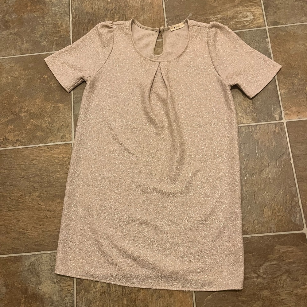 Gold speckled vintage looking cream dress!